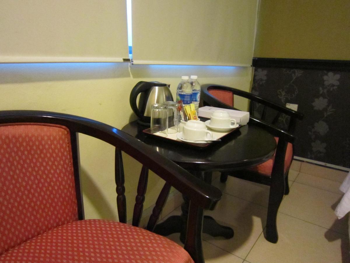 Oyo 151 Twin Hotel Κουάλα Λουμπούρ Εξωτερικό φωτογραφία