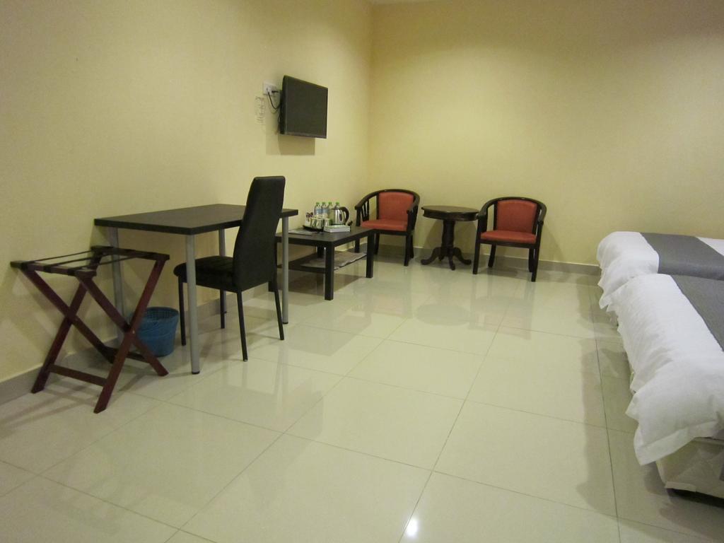 Oyo 151 Twin Hotel Κουάλα Λουμπούρ Εξωτερικό φωτογραφία