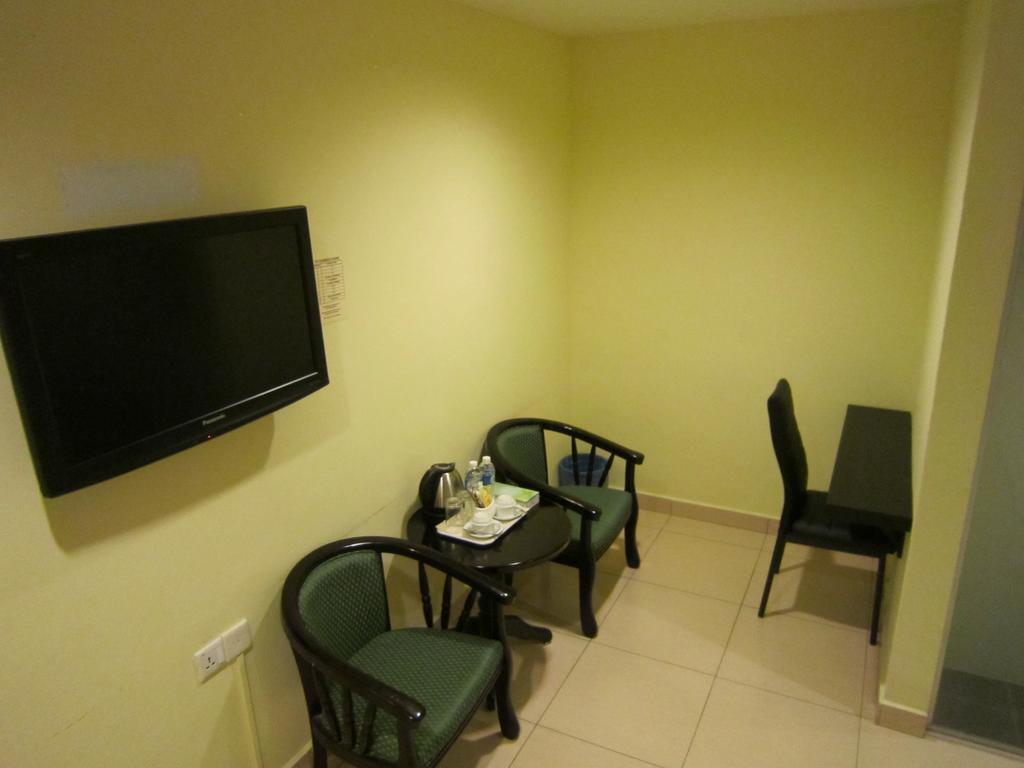 Oyo 151 Twin Hotel Κουάλα Λουμπούρ Εξωτερικό φωτογραφία