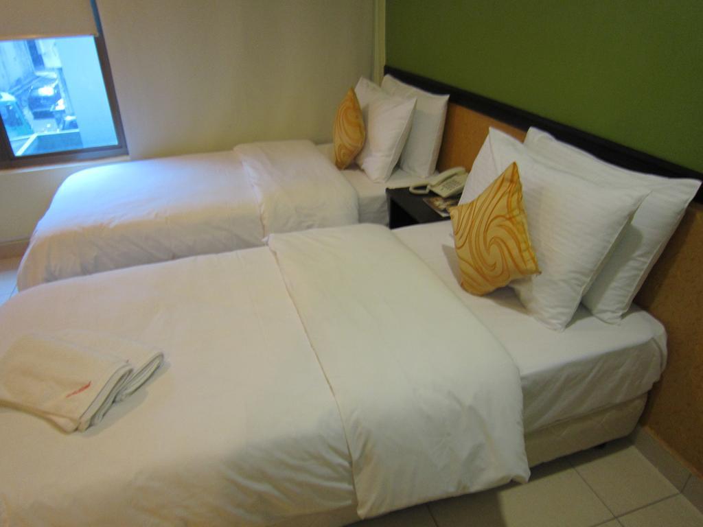 Oyo 151 Twin Hotel Κουάλα Λουμπούρ Εξωτερικό φωτογραφία
